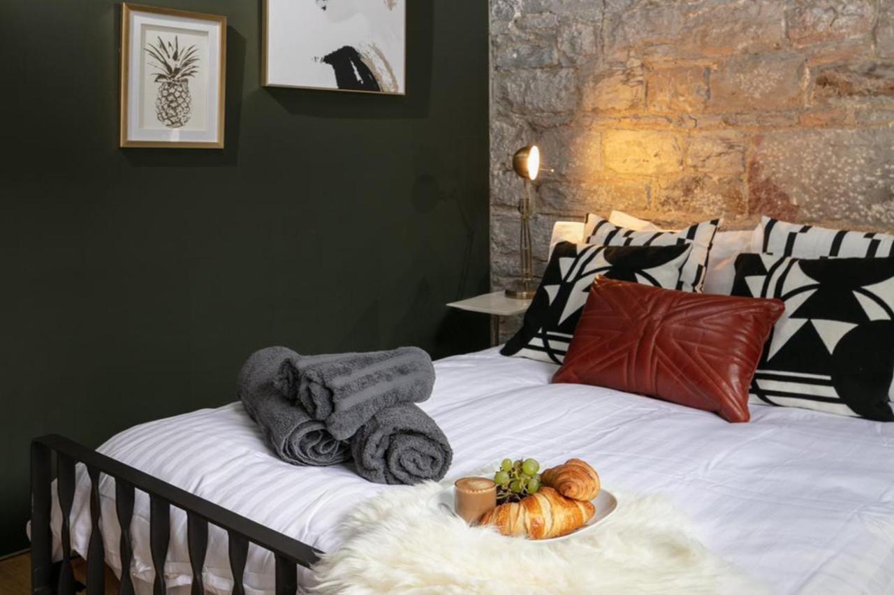 Two-Bedroom Apartment At Royal William Yard, Plymouth Exterior photo